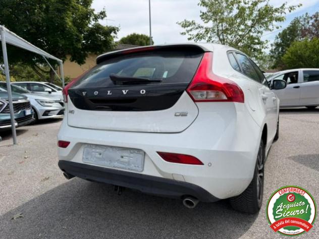 VOLVO V40 D2 Momentum Navi Led rif. 23779374 - Foto 3