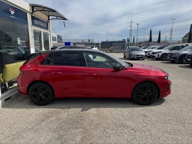 Opel Astra 5P GS Line 1.2 - Foto 8