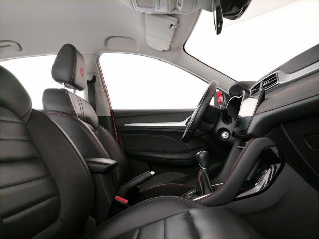 MG ZS 1.5 Luxury - Foto 6