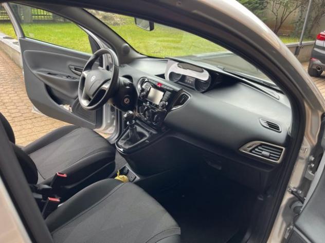 LANCIA Ypsilon 1.2 69 CV 5 porte S&S Gold rif. 18314438 - Foto 9
