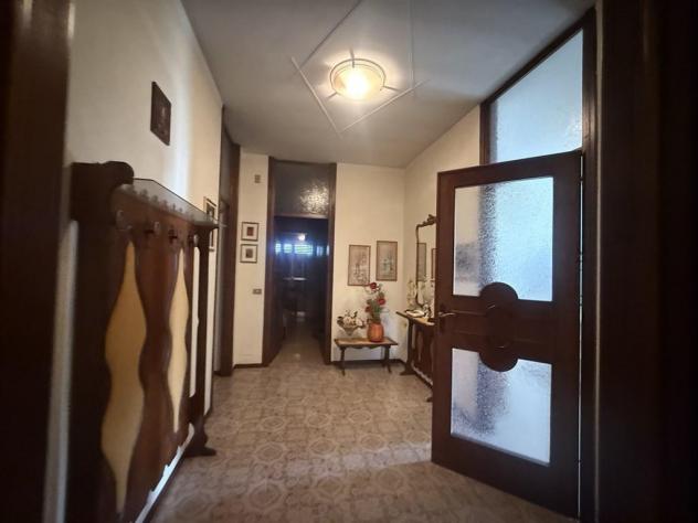 VILLA SINGOLA SU LOTTO DI 1200 MQ - Foto 17