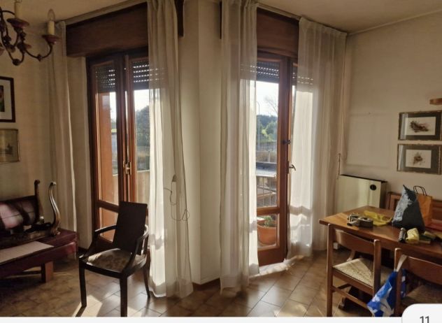 Villa Guardia! Vendesi tre locali e servizi. - Foto 8