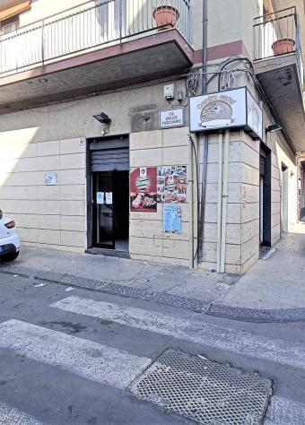 Locale commerciale in affitto a Catania