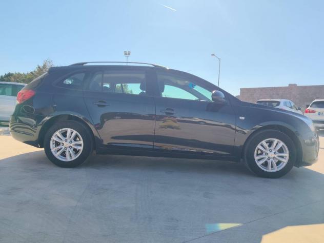Chevrolet Cruze Station Wagon 1.7d LT 130cv - Foto 5