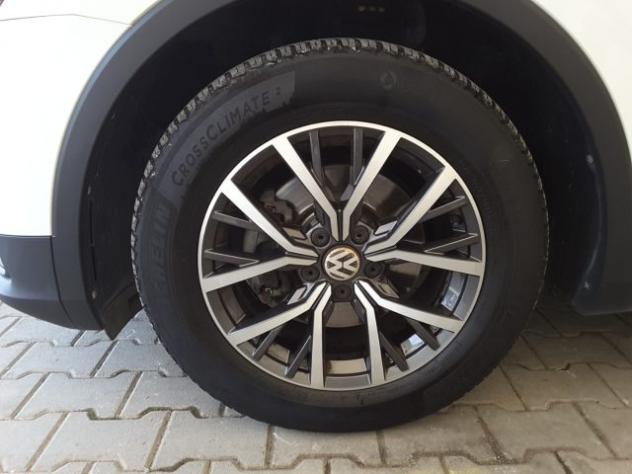 VOLKSWAGEN Tiguan 1.6 TDI 115cv Style BlueMotion Technology rif. 23373487 - Foto 4