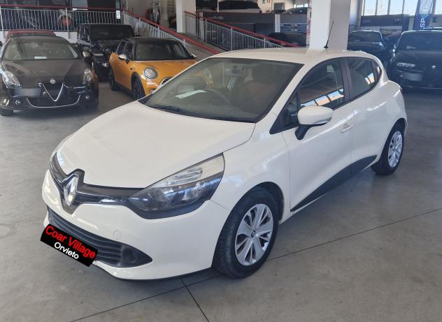 Renault Clio Clio 5p 1.2 Life (wave) 75cv E6