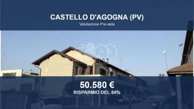 Immobile in asta di 278 m², box auto in vendita a Castello d'Agogna