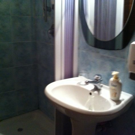Camera con bagno ed angolo cottura - Foto 2