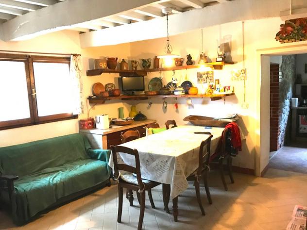 RUSTICO di 7 vani e di 250 mq (MANCIANO) rif. POGGIO650 - Foto 13