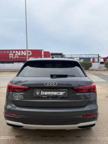 AUDI Q3 35 TDI quattro S tronic Identity Black i.m rif. 24093680 - Foto 7