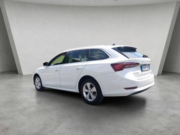 Škoda Octavia 2.0 TDI EVO 150cv EXECUTIVE DSG - Foto 8