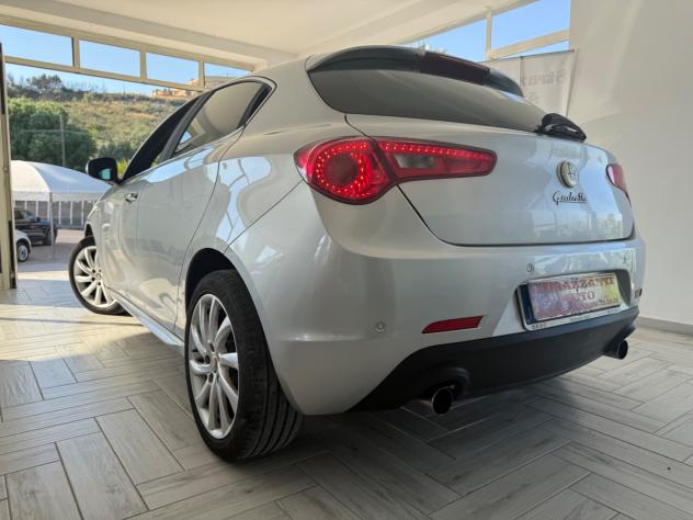 Alfa Romeo Giulietta 2.0Mjt140 CV Exclusive FULL2013 - Foto 8