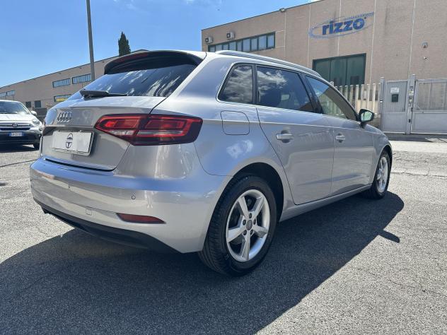 Audi A3 30 TDI Design SportBack - Foto 6