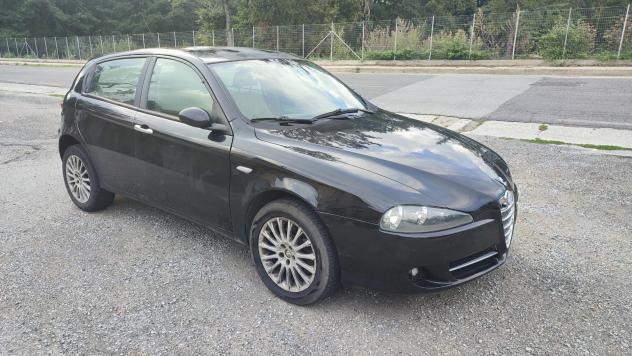 ALFA ROMEO 147 - Foto 8