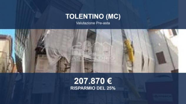 Immobile in asta di 192 m² in vendita a Tolentino