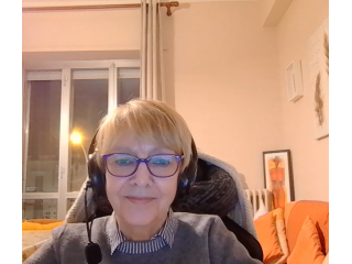 Online English + Business English lessons - CELTA qualified mother tongue