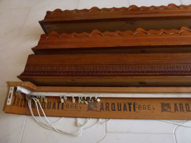 Marca ARQUATI ORIGINALI: Reggi tende, interamente in noce massello,perfettissime - Foto 9