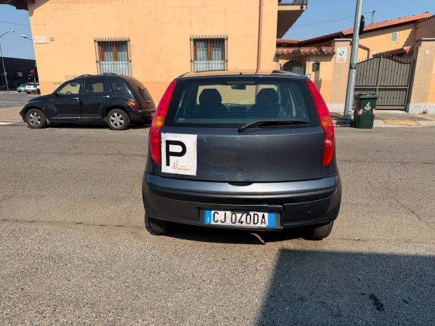 Fiat Punto 1.2i 16V cat 5 porte HLX - Foto 6