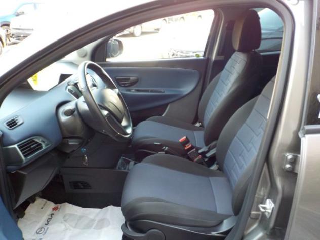 LANCIA Ypsilon 1.2 GPL 69CV Ecochic rif. 24132135 - Foto 3