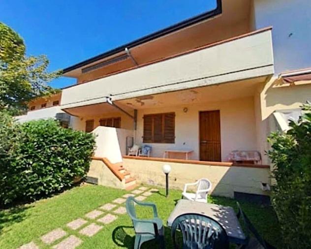 Appartamento in vendita a Ronchi - Massa 70 mq Rif: 1440891