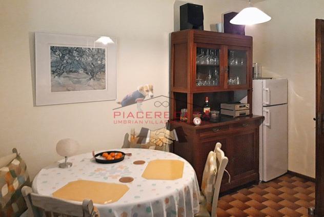 Porano - Vendesi casaletto con 4100 mq di terreno, nella tranquilla campagna a pochi minuti da Orvieto. - Foto 9