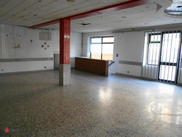 IMMOBILE COMMERCIALE di 3 vani e di 180 mq (CIGLIANO) rif. 035 - Foto 17