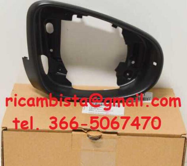 5K78576029B9 Volkswagen Golf cornice specchietto anteriore destro