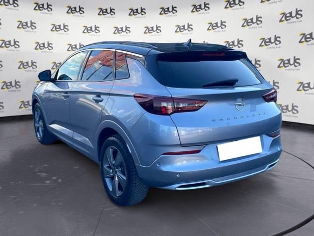 Opel Grandland 1.5 130cv Ultimate AT8 - Foto 4