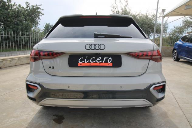 Audi A3 Allstreet 35 TFSI Identity Contrast KM0 - Foto 5