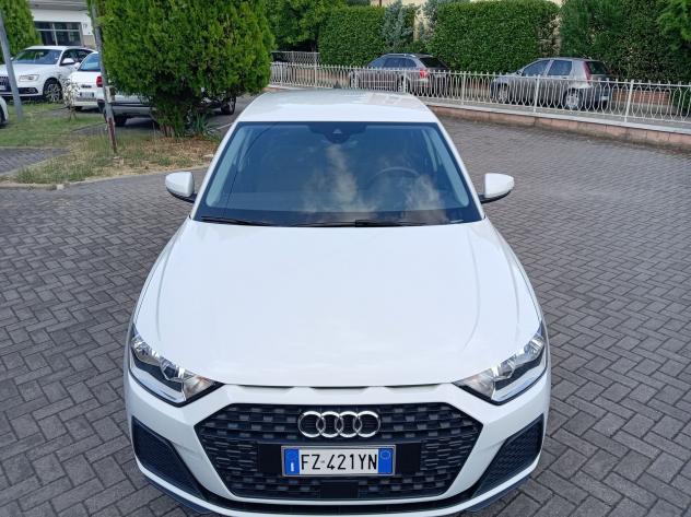 Audi A1 1.0 TFSI 70kW Ultra Admired - Foto 7