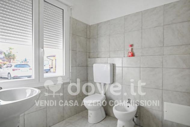 Casa indipendente di 125 m² con 4 locali e box auto in vendita a Fiesso Umbertiano - Foto 9