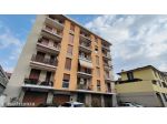 Appartamento, ultimo piano, adiacenze centro di Lissone.