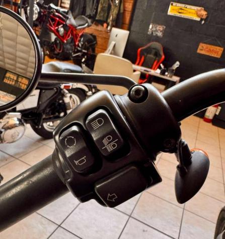 HARLEY-DAVIDSON 883 Iron - finanziabile e garantibile - Foto 8