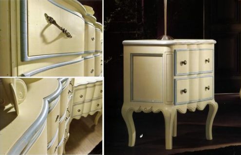 Comodino laccato beige cornici celesti - Nuovo
