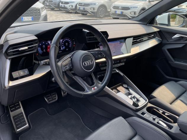 Audi A3 SPB S Line interno ed esterno 2.0 TDI 150CV S-Tronic 35 - Foto 10