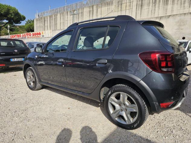 DACIA - Sandero - Stepway 0.9 TCe 12V T-GPL 90 S&S - Foto 4
