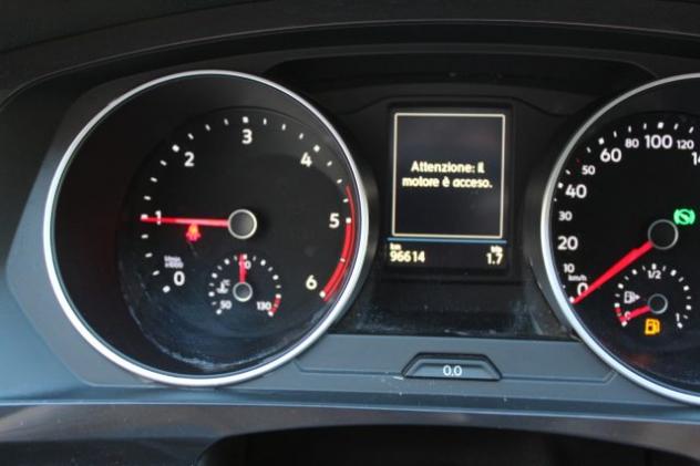 VOLKSWAGEN Tiguan 2.0 TDI 150 CV SCR DSG rif. 23957361 - Foto 10