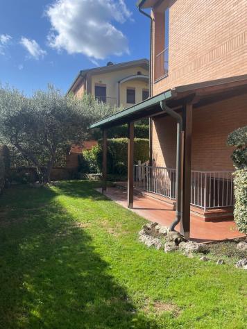 Villetta a schiera angolare in vendita a Montecalvoli Basso - Santa Maria a Monte 198 mq Rif: 1448165 - Foto 2