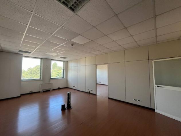 Immobile di 1500 m² con più di 5 locali in affitto a Brescia - Foto 14