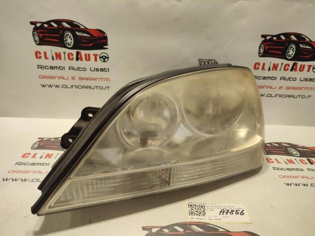 FARO ANTERIORE SINISTRO KIA Sorento 1° Serie 921013E060 D4CB (0206)