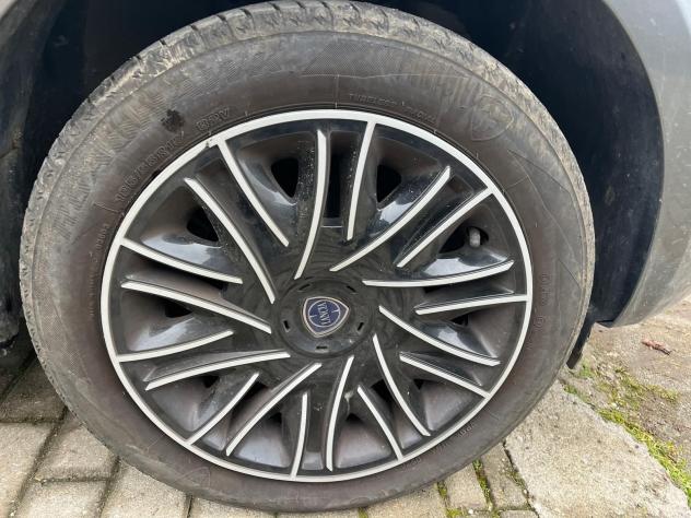 Lancia Ypsilon Ypsilon 1.0 FireFly 5 porte S&S Hybrid Gold - Foto 9