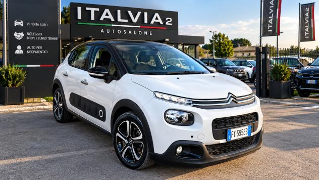 Citroën C3 C3 1.2 puretech Shine 110cv eat6 my18 AUT. 12 MESI DI GARANZIA RETROCAMERA| SENSORI ANTERIORI E POSTERIORI