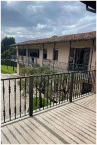 Immobile in asta di 260 m² con più di 5 locali e box auto doppio in vendita a Cenate Sotto - Foto 3