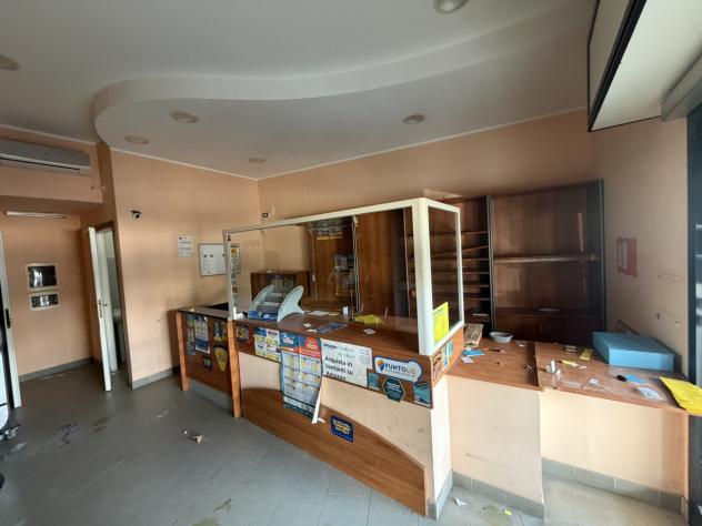 1 Vetrina in affitto a Nettuno - Foto 4