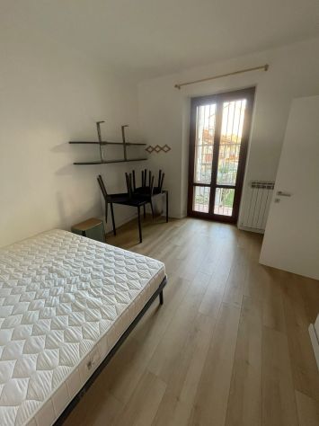 Stanze Singole Studenti Zona AuroraBarriera Torino - 400€ - Foto 4
