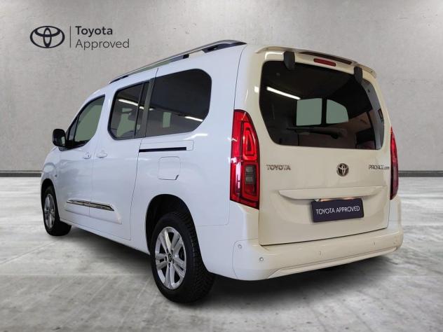 Toyota Proace City Verso 1.5D 130 CV S&S L2 Lounge - Foto 5
