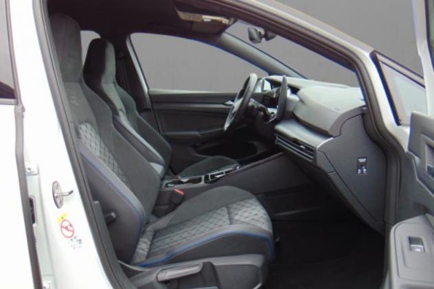 VOLKSWAGEN Golf 1.5 eTSI 150 CV ACT DSG R-Line rif. 23758203 - Foto 7