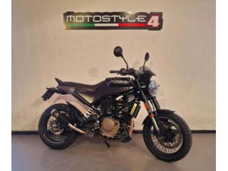 HUSQVARNA Svartpilen 401 2022
