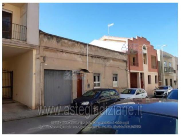 IMMOBILI-IMMOBILE RESIDENZIALE-Via Legnano 30A-32 - Foto 3