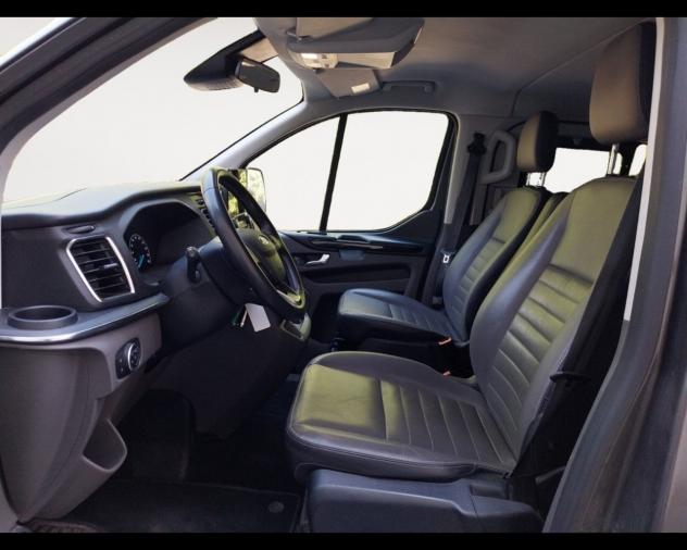 Ford Tourneo Custom 320 2.0 EcoBlue 170CV aut. PC Titanium - Foto 9